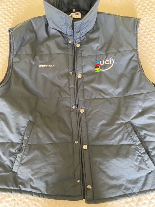 Екипи UCI Световна федерация колоездене