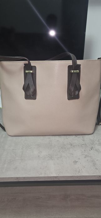 Geanta potrivita stilului tău!