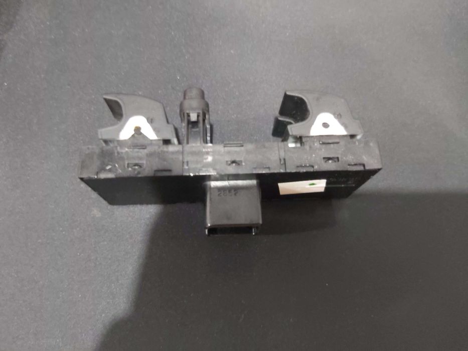 Bloc comanda geamuri electrice,butoane geamuri electrice,oglinzi VW