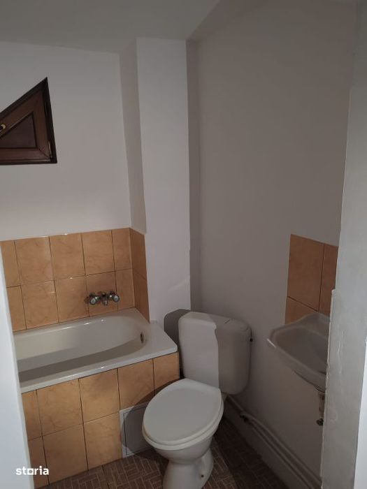 Casa caramida, teren 759 mp, garaj, la 3 km de Baia Mare, Tautii de Su