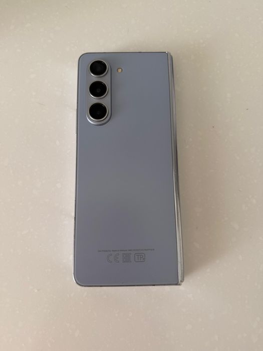 Samsung galaxy z fold 5