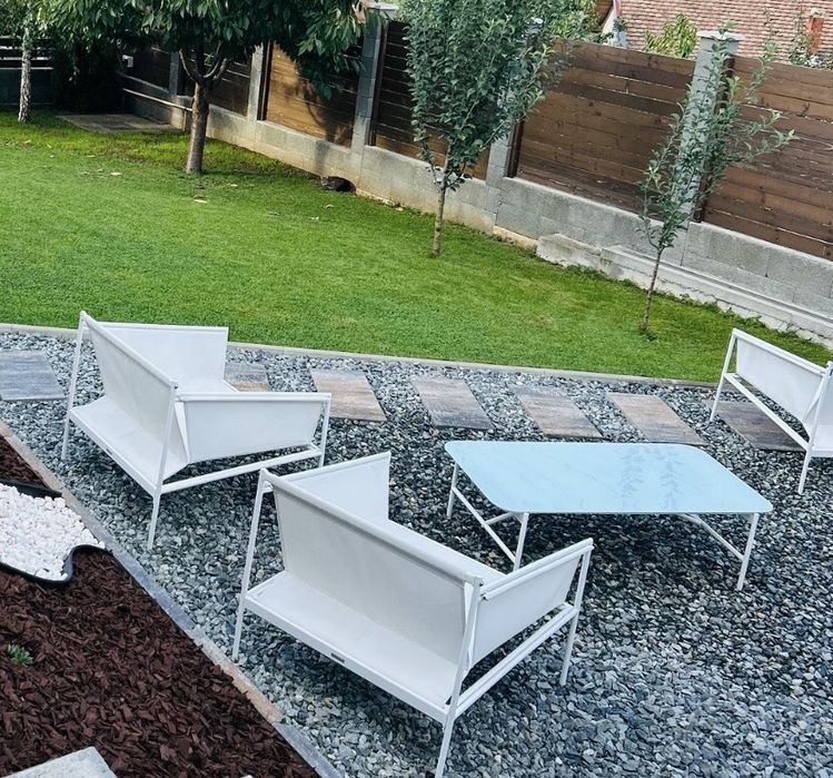 Set mobilier terasa. fotolii, canapea si masă