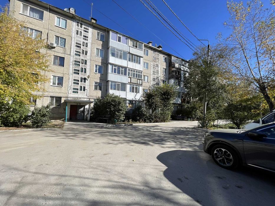 Продажа 2-комнатной квартиры в районе Автодома