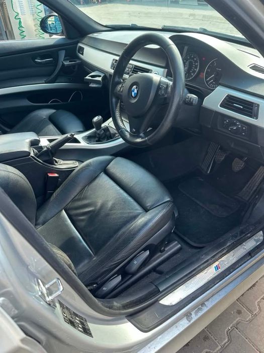 BMW E90 320d десен волан