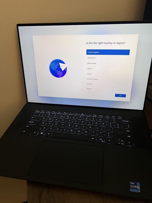 Dell XPS 9710 17” 4K, I9-11900H, 1TB NVME, 32GB, Nvidia RTX 3060 6GB