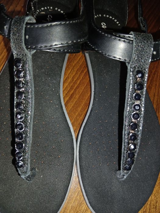 Нови дамски сандали на Clarks  , естествена кожа