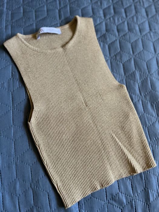 Златист топ ZARA, ХС размер