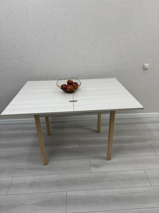 Стол раскладной новый