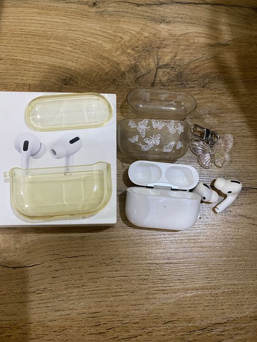 Оригинальные Apple Airpods Pro 1 го поколения с зарядным чехлом