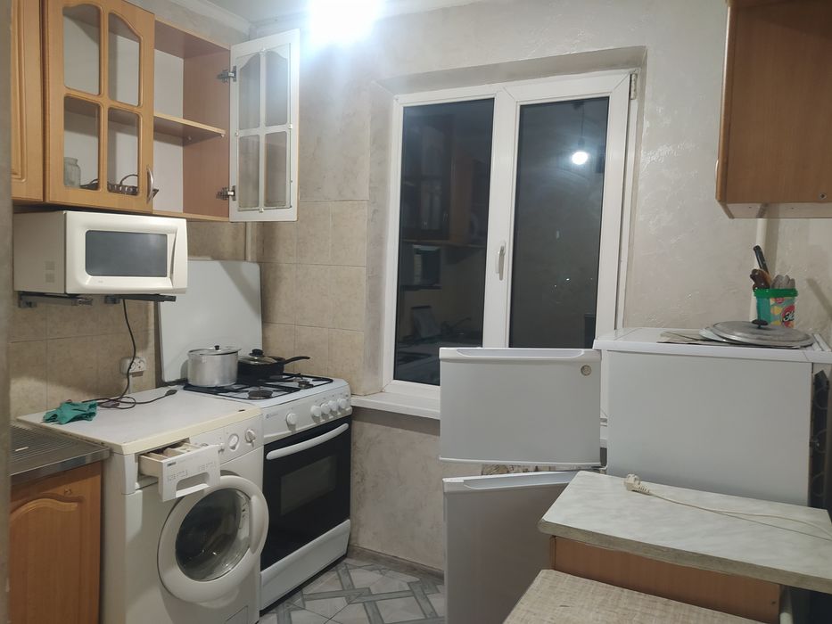 Здаю 3х комнату квартиру в районе  оптовку