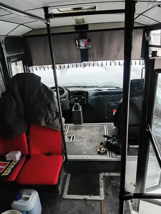 Isuzu 2014 yil avtobus