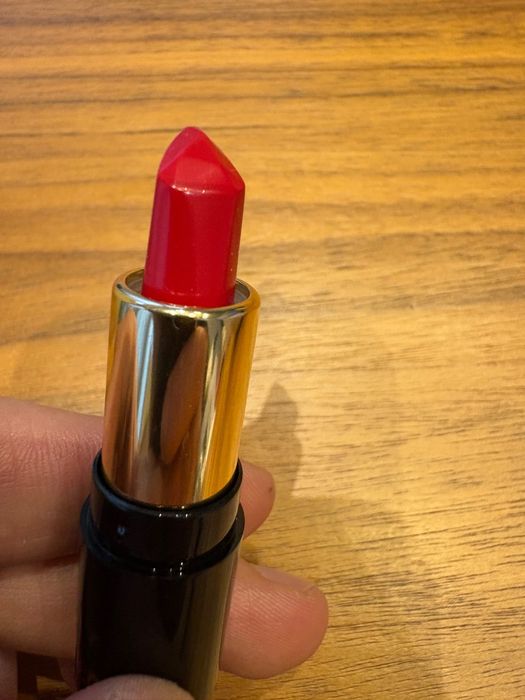 Червила червени Giorgio Armani и Lancome