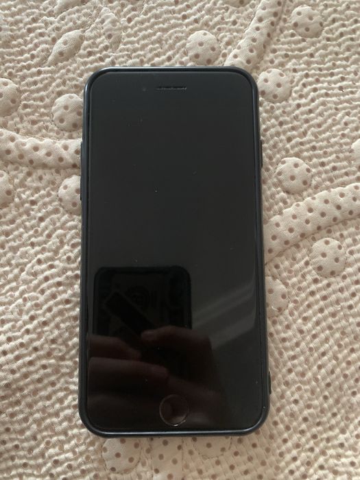 iPhone 7 состояние хороший