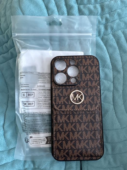 Чехол для айфона 15 про