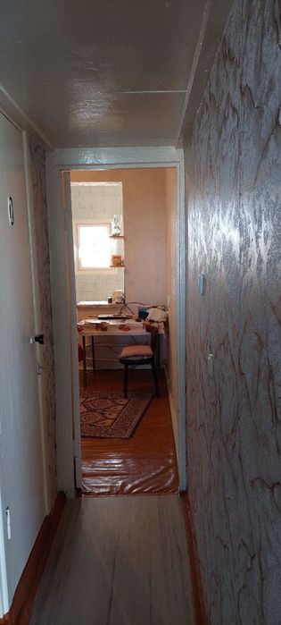 3 xonalik xonadon sotiladi polichudes bozori roparasida