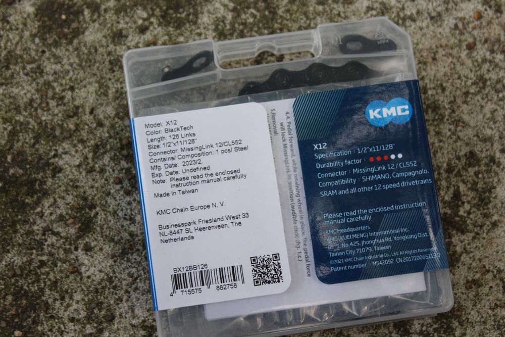 KMC X12 Tech black 12vit. + Missing Link 126L - lant bicicleta