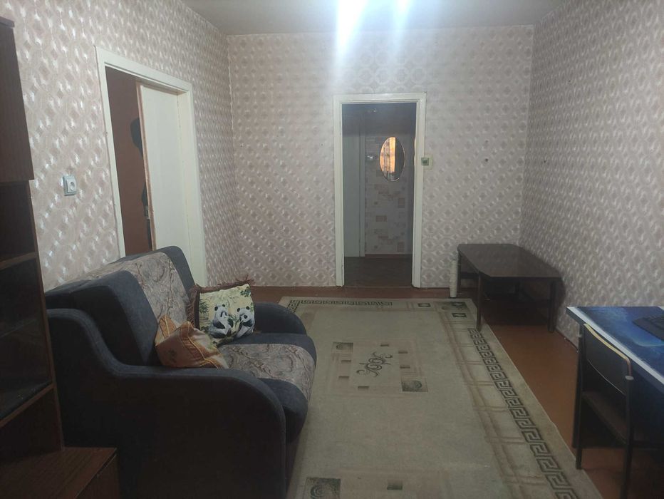 Продается 2 комнатная квартира в центре