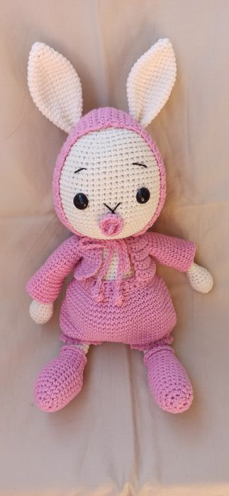 Плетени играчки- зайчета