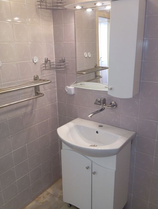 Дава се под наем Тристаен апартамент в к.к. Слънчев ден - 100 кв.м за 498.27 € - Снимка #9