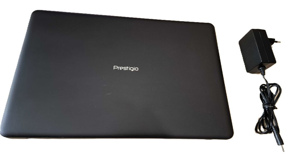 Лаптоп Prestigio Smartbook 141 C2