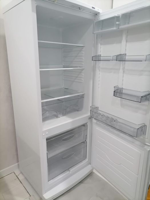 Продам холодильник б/у в нерабочем состоянии