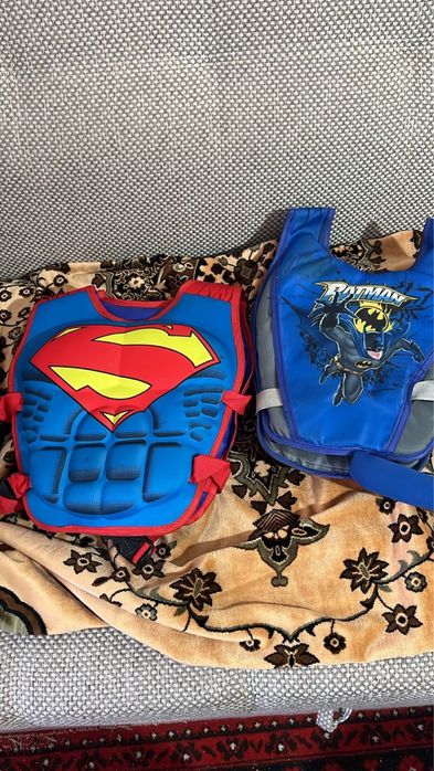 Спасательные жилеты