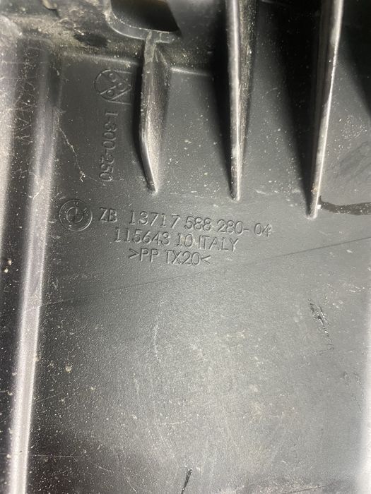Carcasa filtru aer bmw x1 E84 an 2009-2015