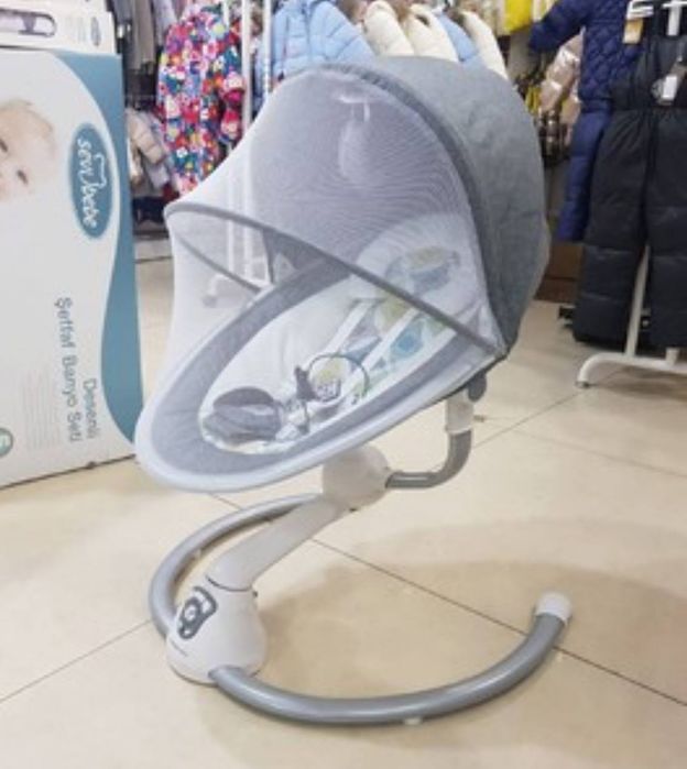 Детская музыкальная качалка