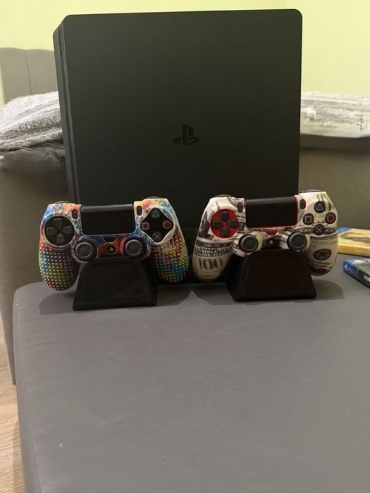 Playstation 4, Slim, 1Tb