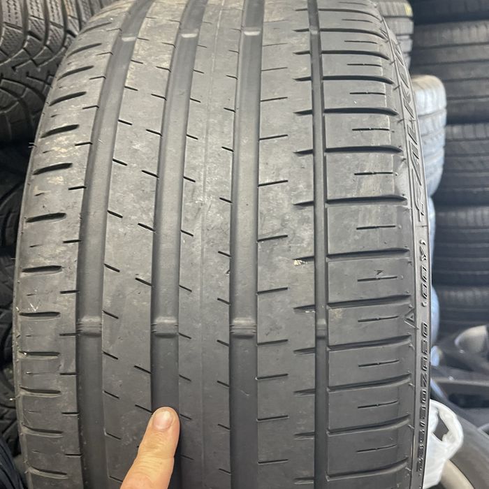 225 30 20 Falken летни гуми Дот 18
