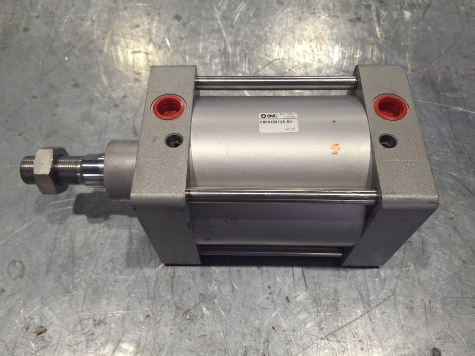 Пневматичен цилиндър SMC