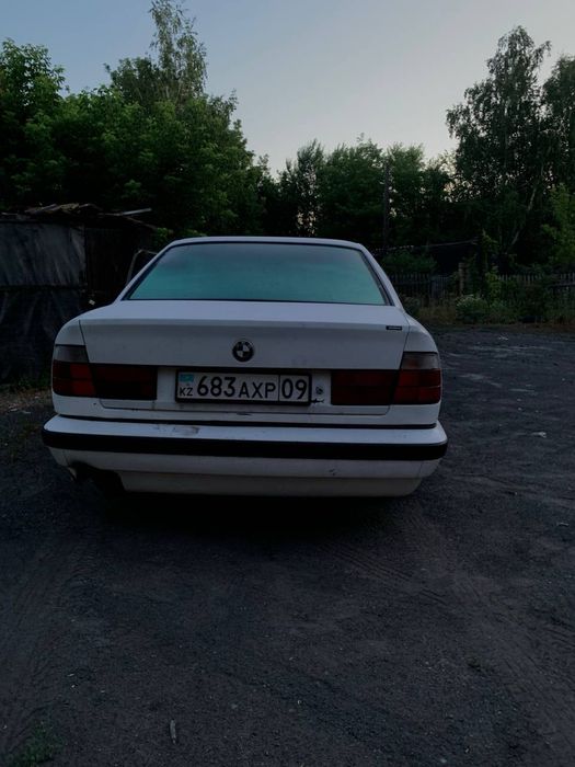 Продам бмв BMW e34 м50б20