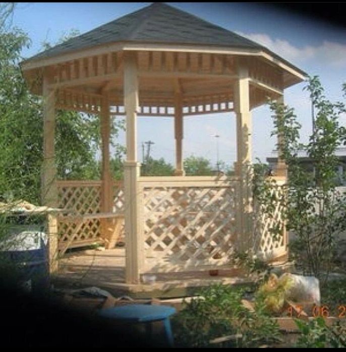 Изготавливается беседки