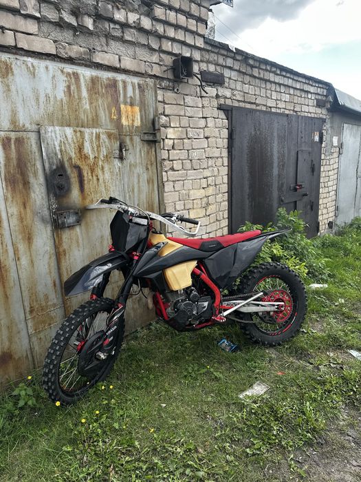 Продам Эндуро мотоцикл Zm rocker