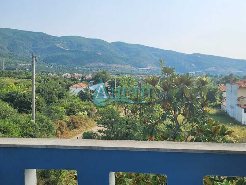 Къща 178м2 в Ривиера, курортно селище Аспровалта, Гърция, с двор 300м2. Напълно обзаведена. С два входа