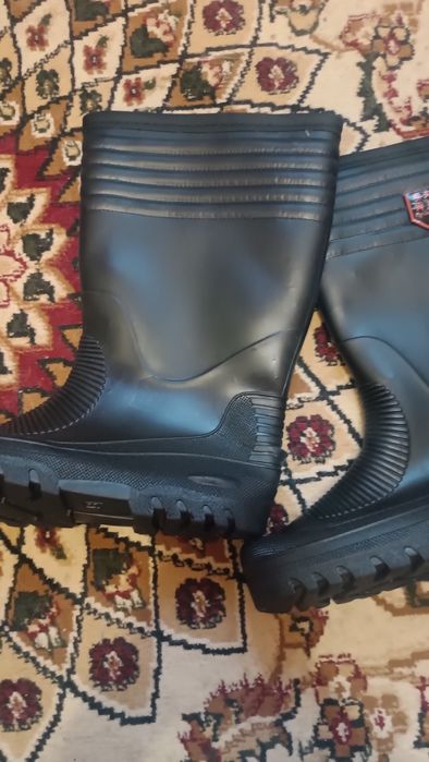 Продам сапоги для рыбалки