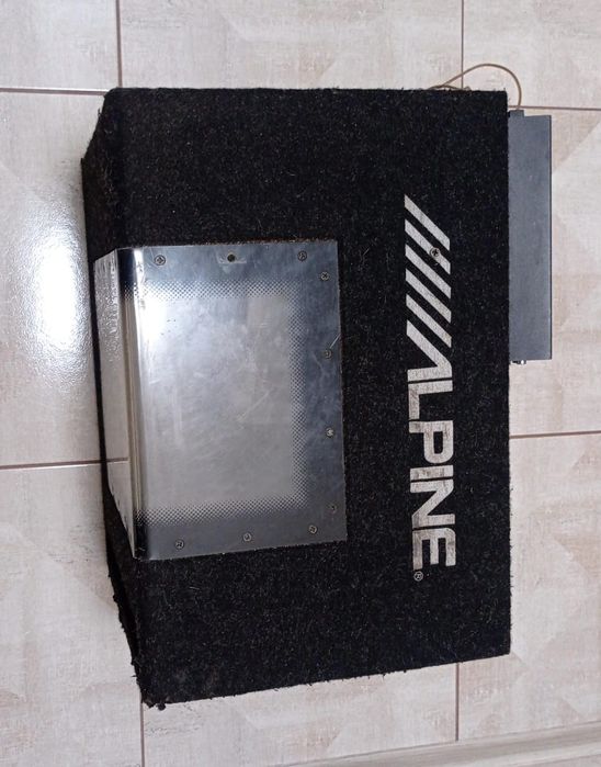 Продам сабвуфер для авто