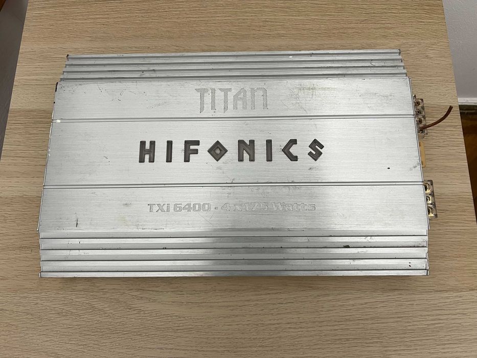 Hifonics, Ampire, Kenwood statie auto