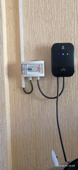 Установка заряднных станций