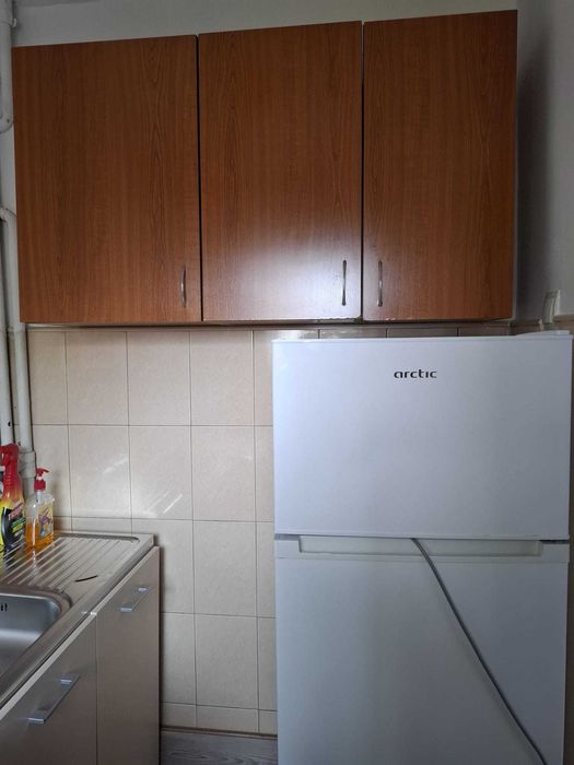 Garsonieră de închiriat
