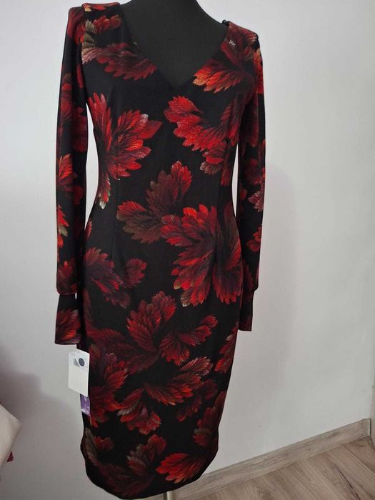 Rochie elegantă YOKKO cu cristale Swarovski – nouă,OFERTA IN DESCRIERE