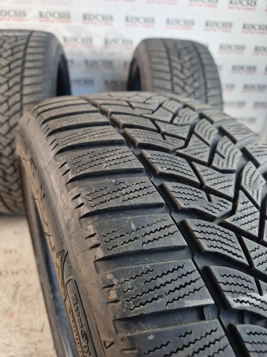 Anvelope second hand iarna m+s 225 45 18 Dunlop (Runflat)