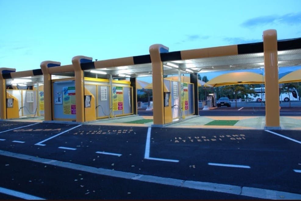 Spalatorie auto self service cu fise, bancnote, automatizari