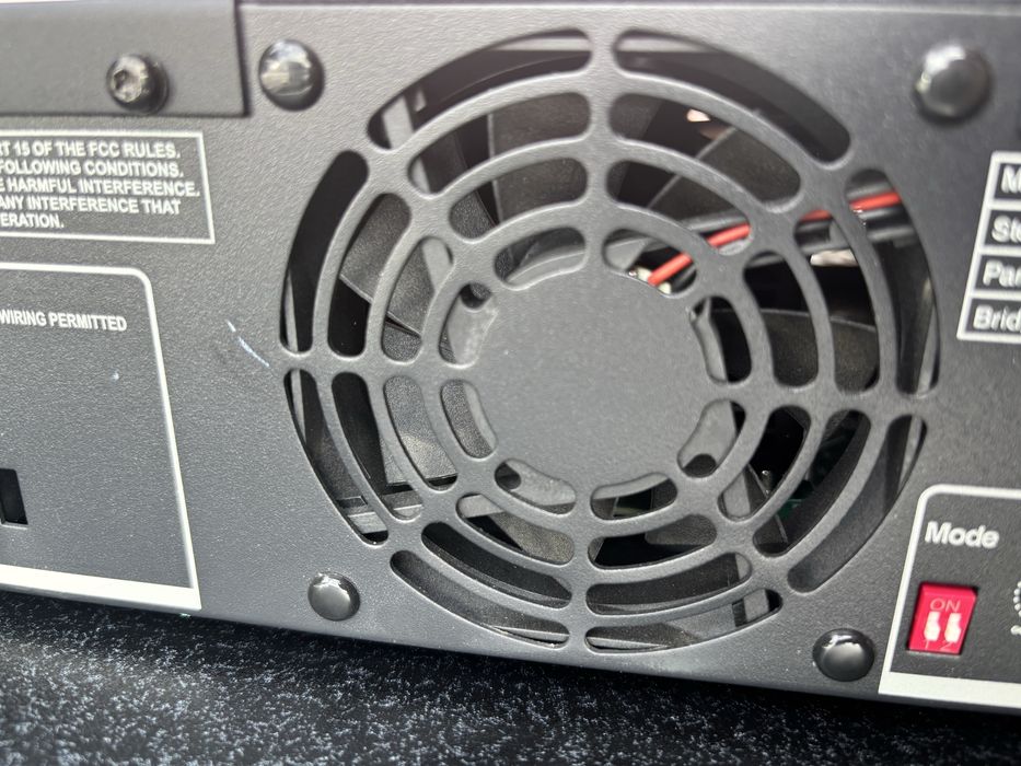 Amplif Crown xlc2800 impecabil ( nu dynacord fbt rcf )