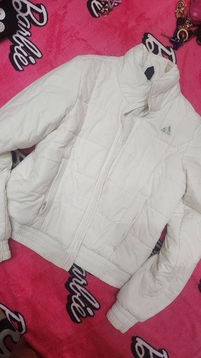 Куртка Adidas M 46 рр оригинал одета пару раз