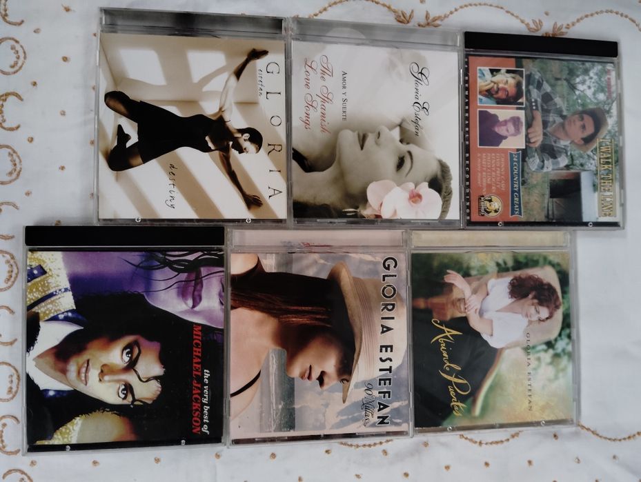 Компакт дискове, оригинални, като нови