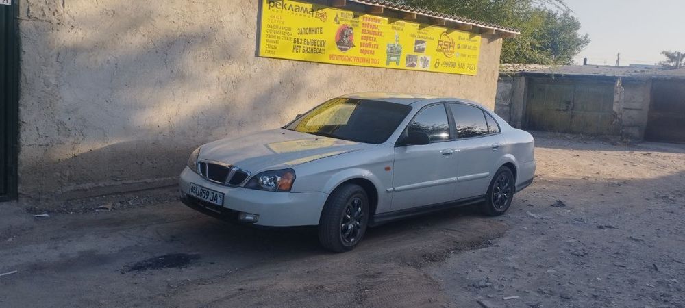 Дэу Магнус 2004год