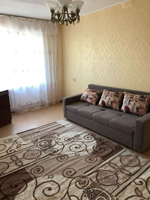 Срочно продам 2х комнатную квартиру на 3ем этаже