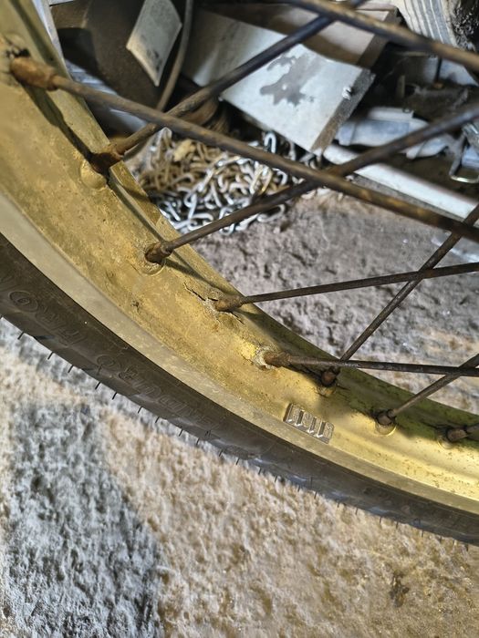 Гума 90/90/21 и капла 21" за Трансалп 600v