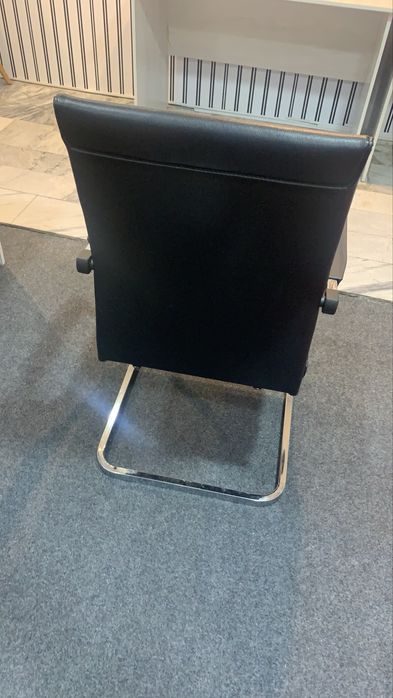 Kreslo koja ideal holatda
